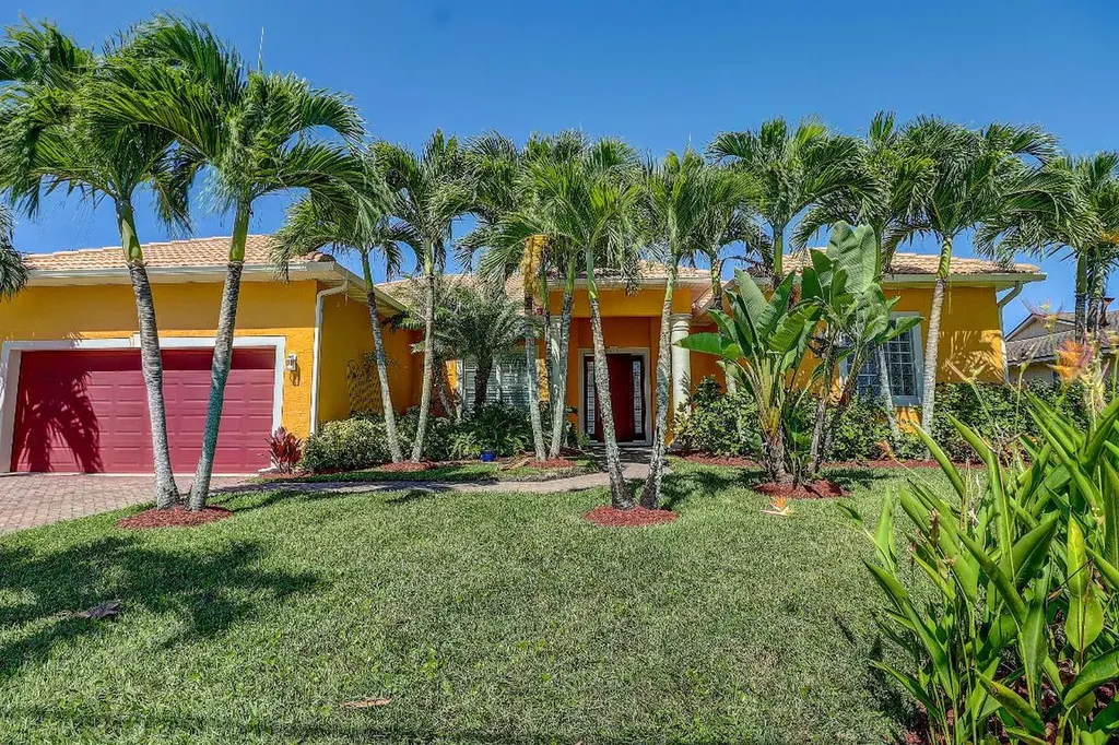 857 SW Abingdon Avenue Port St Lucie FL 34953
