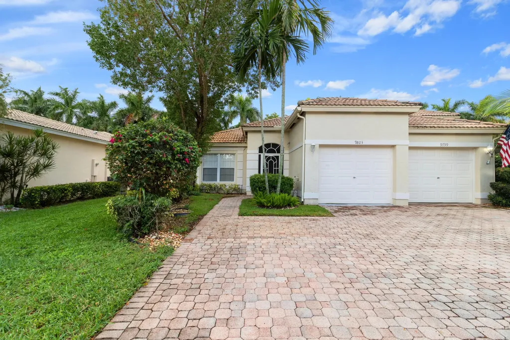 9803 Crescent View Drive S Boynton Beach FL 33437