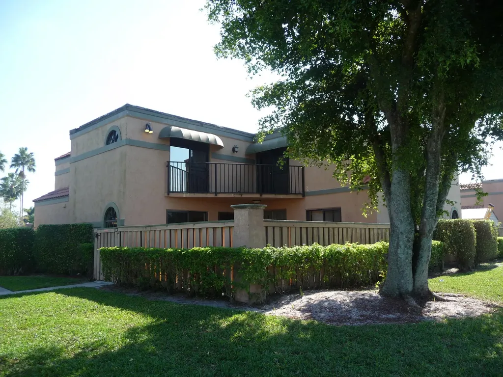 8074 Severn Drive Boca Raton FL 33433