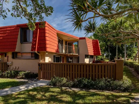 8057 Severn Drive Boca Raton FL 33433