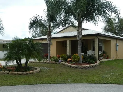 20 Montoya Fort Pierce FL 34951
