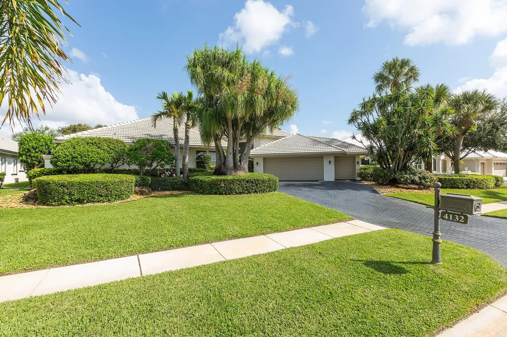 4132 Bocaire Boulevard Boca Raton FL 33487