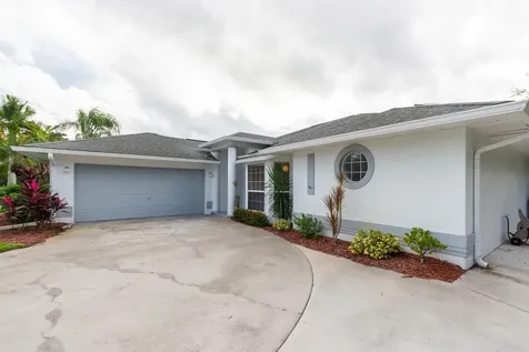 113 Lancaster Street Sebastian FL 32958