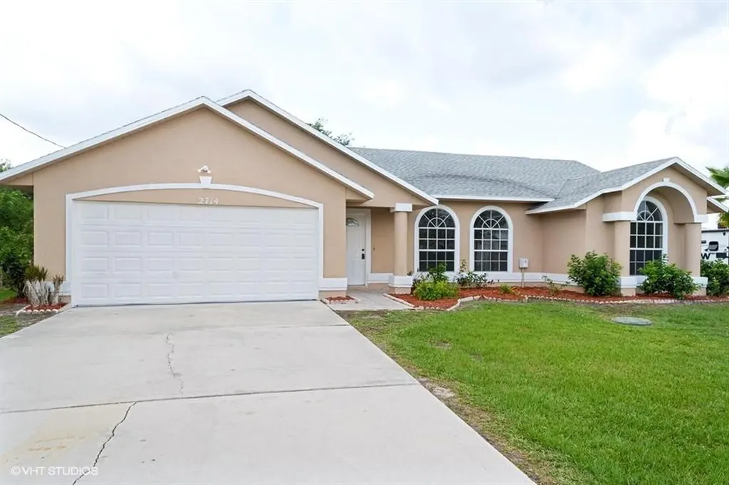 2714 SE South Blackwell Drive Port St Lucie FL 34952