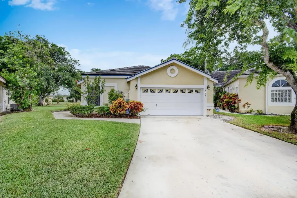 8055 Burlington Court Lake Worth FL 33467