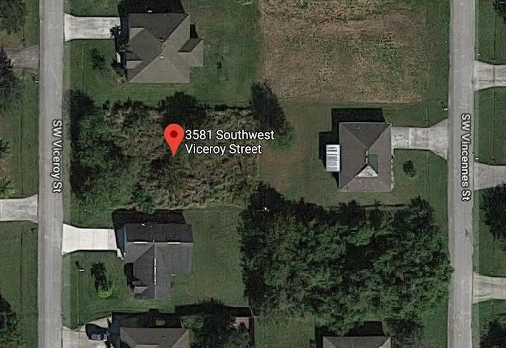 3581 SW Viceroy Street Port St Lucie FL 34953
