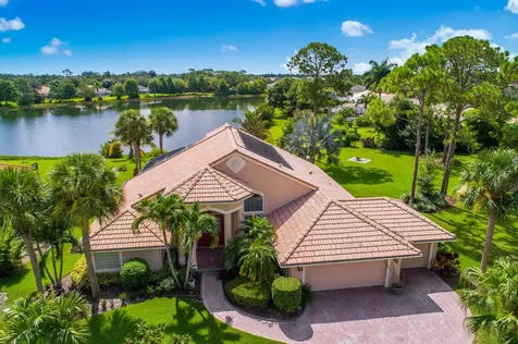 8026 SW Yachtsmans Drive Stuart FL 34997