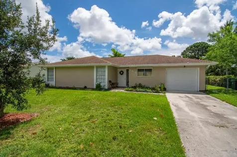 758 SW Belmont Circle Port St Lucie FL 34953