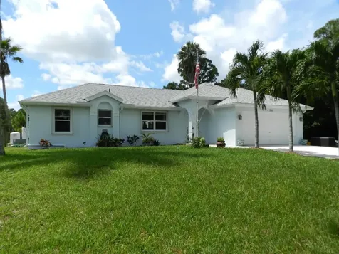 11888 67th Place N West Palm Beach FL 33412