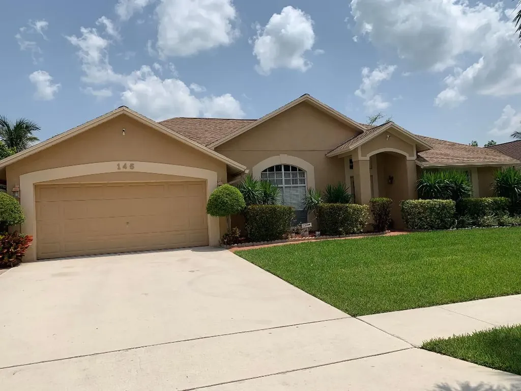 145 Royal Pine Circle S Royal Palm Beach FL 33411