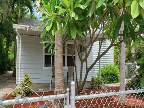 330 SE 1st Avenue Delray Beach FL 33444
