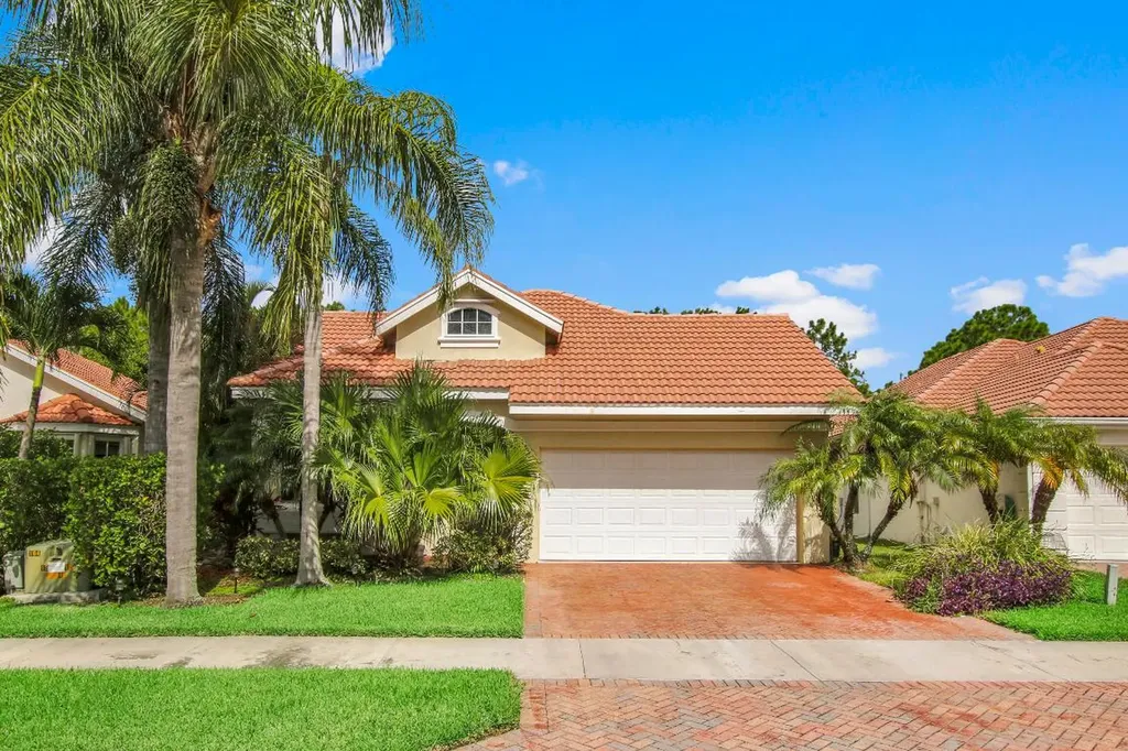 826 SW Munjack Circle Port St Lucie FL 34986