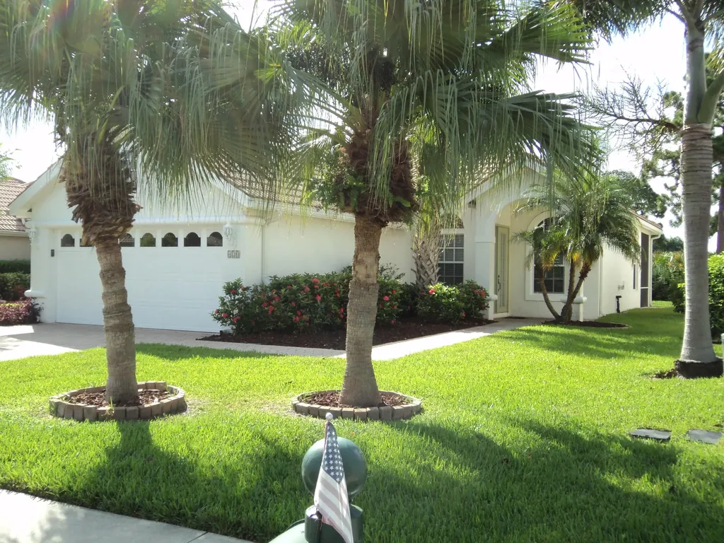 420 SW Horseshoe Bay Port St Lucie FL 34986