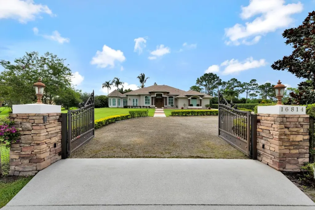 16814 Mellen Lane Jupiter FL 33478