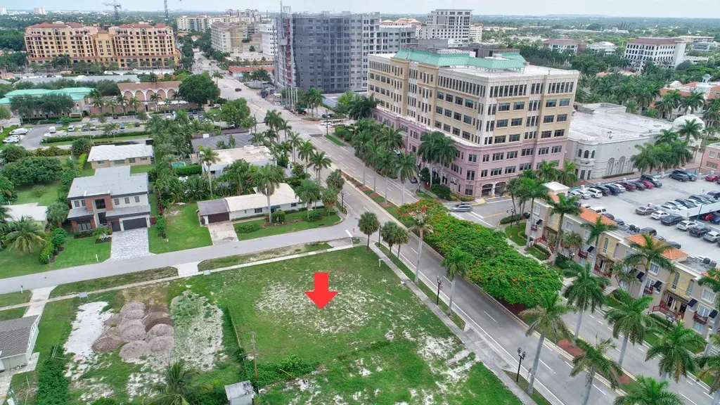 201 NE 3rd Street Boca Raton FL 33432