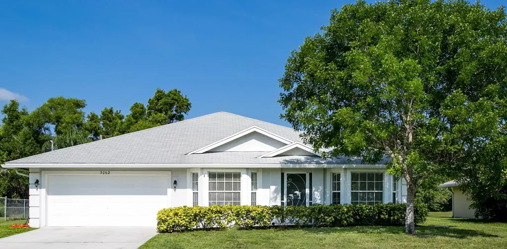 3062 SW Ann Arbor Road Port St Lucie FL 34953