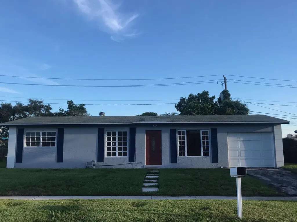 1655 S 25th Court Riviera Beach FL 33404