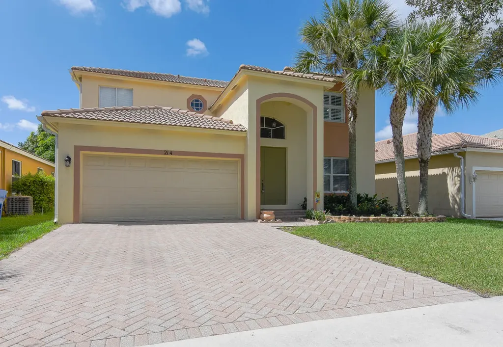 214 Seminole Lakes Drive Royal Palm Beach FL 33411