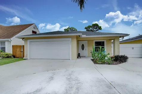 6043 Bania Wood Circle Lake Worth FL 33462