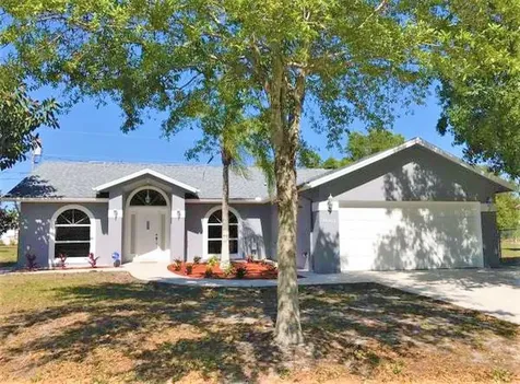 2061 SE Heathwood Circle Port St Lucie FL 34952