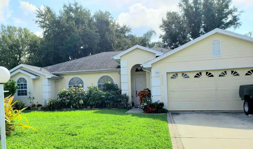 6808 Frost Terrace Port St Lucie FL 34952