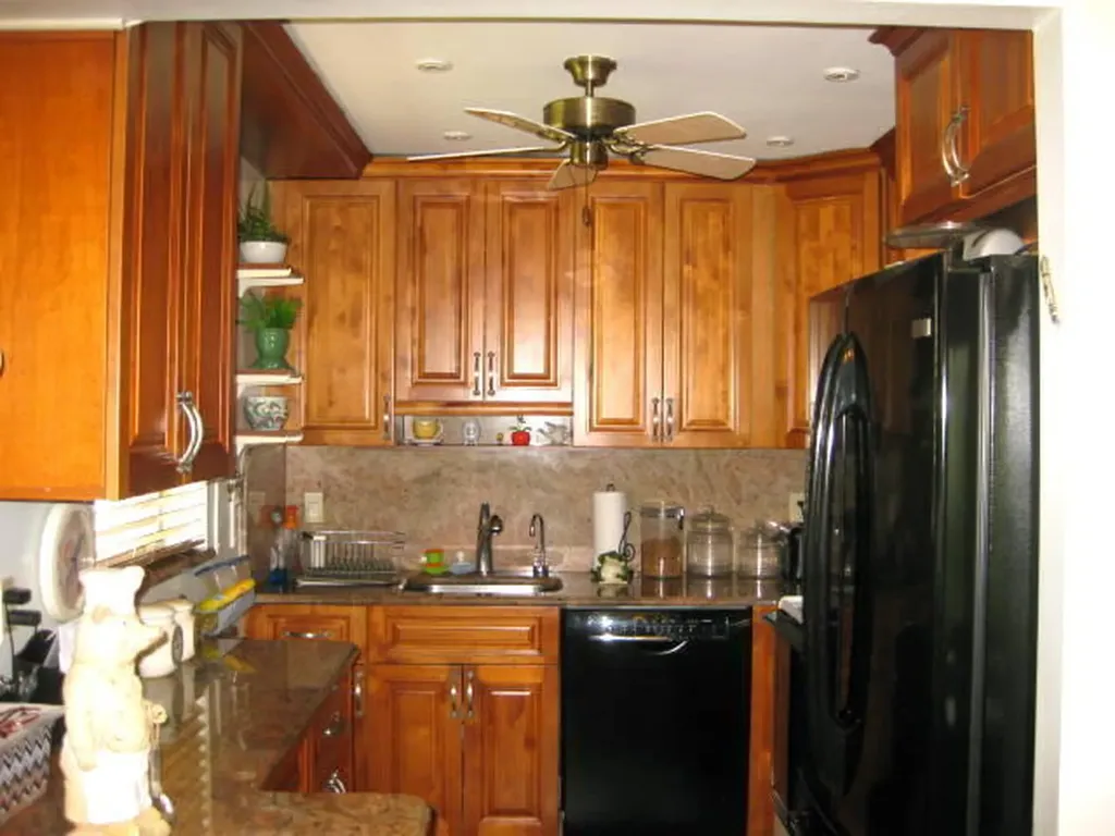 52 Saxony B Delray Beach FL 33446