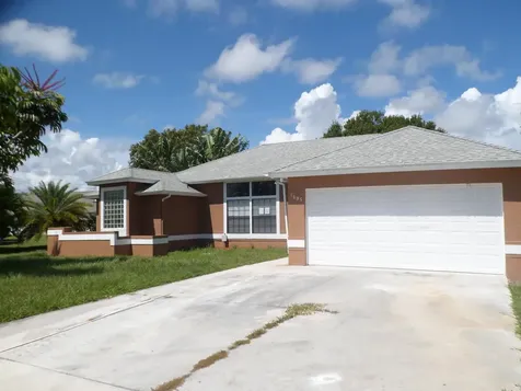 1685 SE Dome Circle Port St Lucie FL 34952