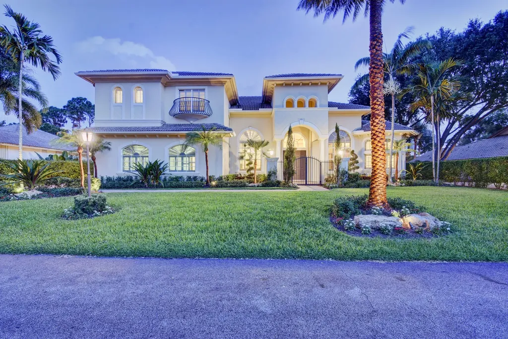 4252 Gleneagles Drive Boynton Beach FL 33436