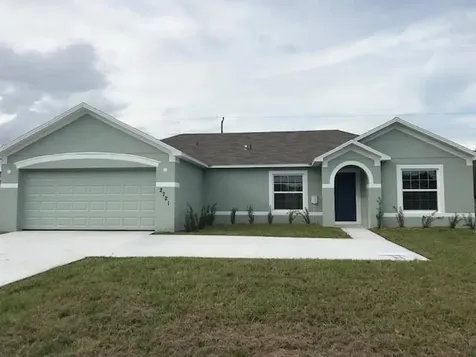 2721 SE Melaleuca Boulevard Port St Lucie FL 34952