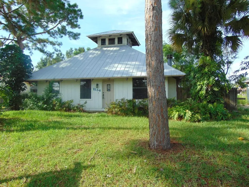 1134 SW Sarto Lane Port St Lucie FL 34953
