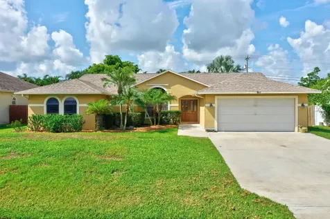 2863 SE Pace Drive Port St Lucie FL 34984