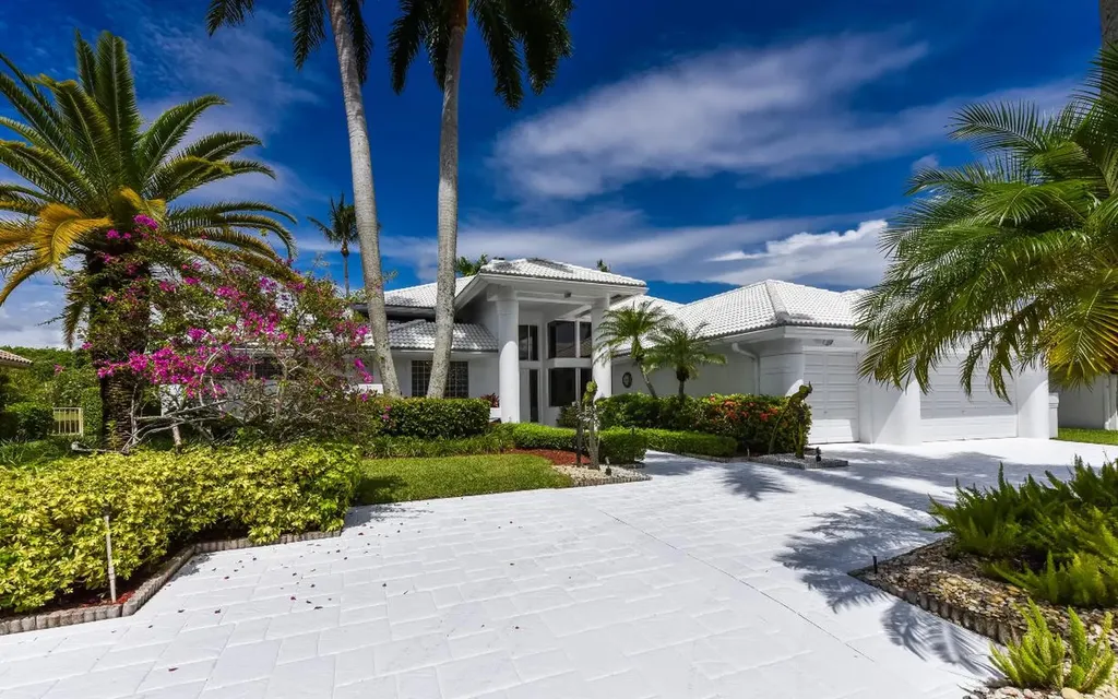 17687 Foxborough Lane Boca Raton FL 33496