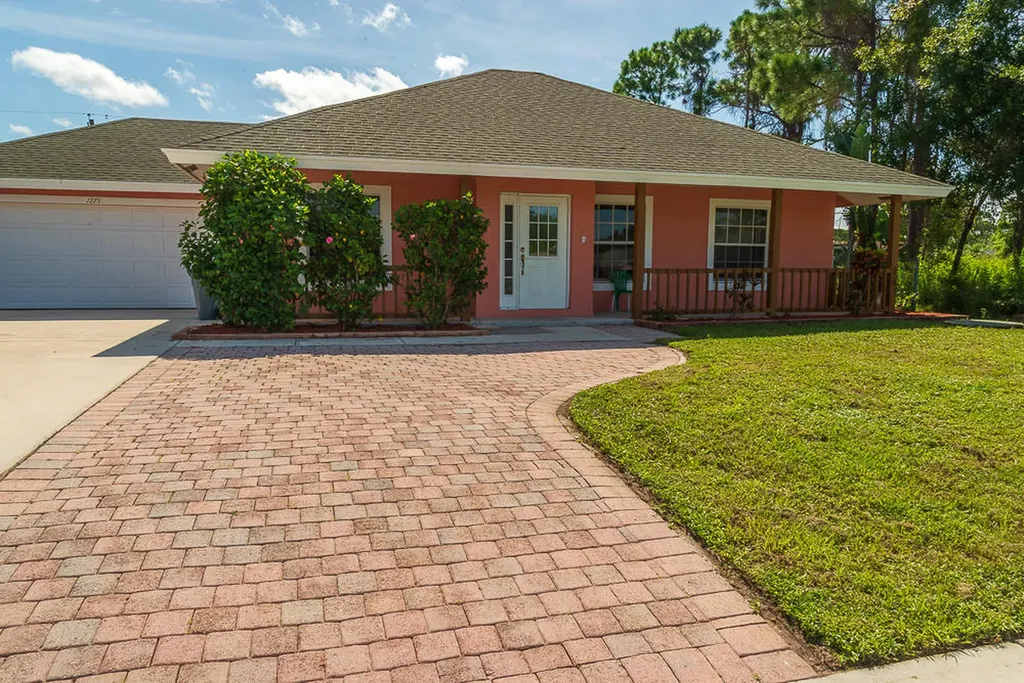 1273 SE Airoso Boulevard Port St Lucie FL 34983
