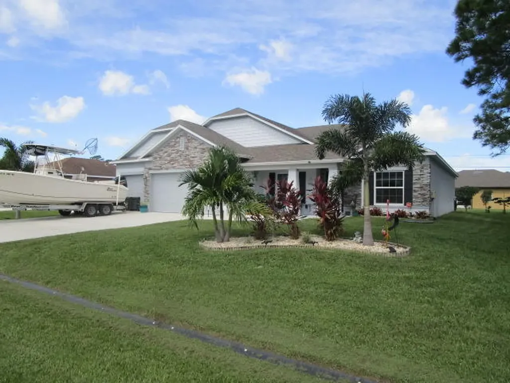 1950 SW Logan Street Port St Lucie FL 34953
