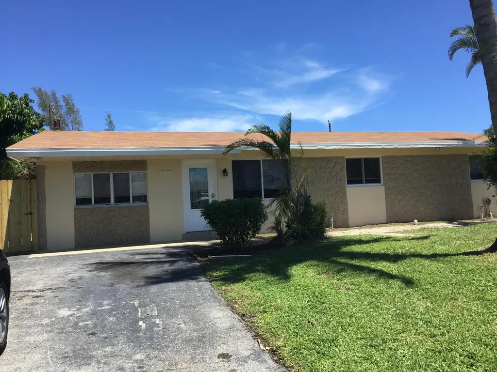 4187 Waterway Drive Lake Worth FL 33461