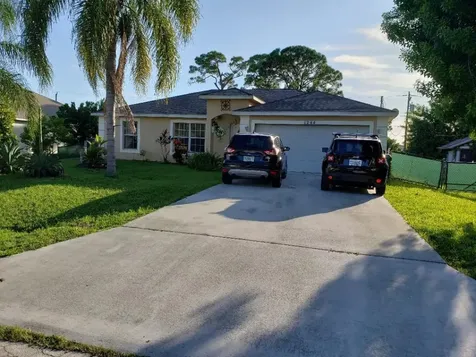 1244 SE Naples Lane Port St Lucie FL 34983