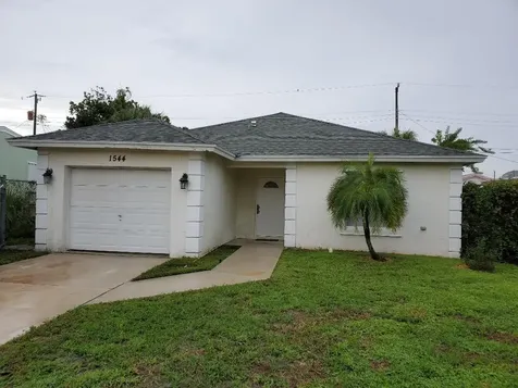 1544 W 16th Street Riviera Beach FL 33404