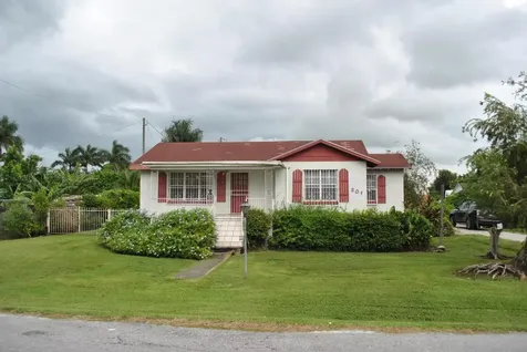 301 NW Avenue H Place Belle Glade FL 33430