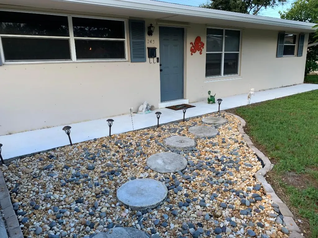 243 SW 4th Street Boca Raton FL 33432