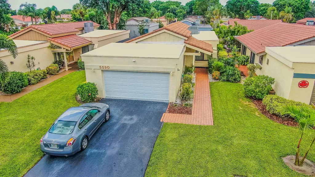 5590 Piping Rock Drive Boynton Beach FL 33437
