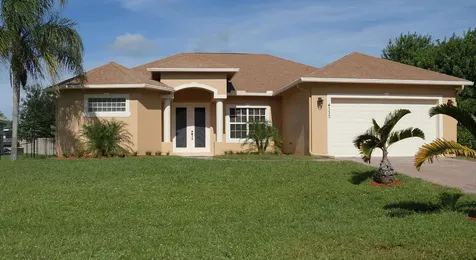 4333 SW Jarmer Road Port St Lucie FL 34953