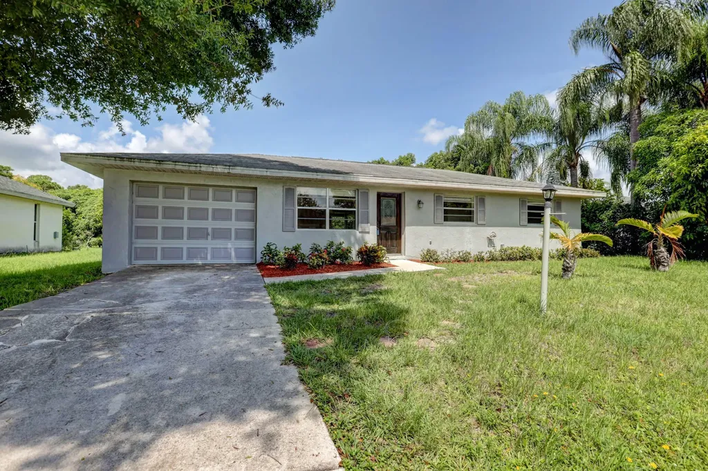 716 SW Avens Street Port St Lucie FL 34983