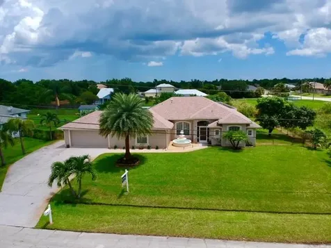 3381 SW Hill Street Port St Lucie FL 34953
