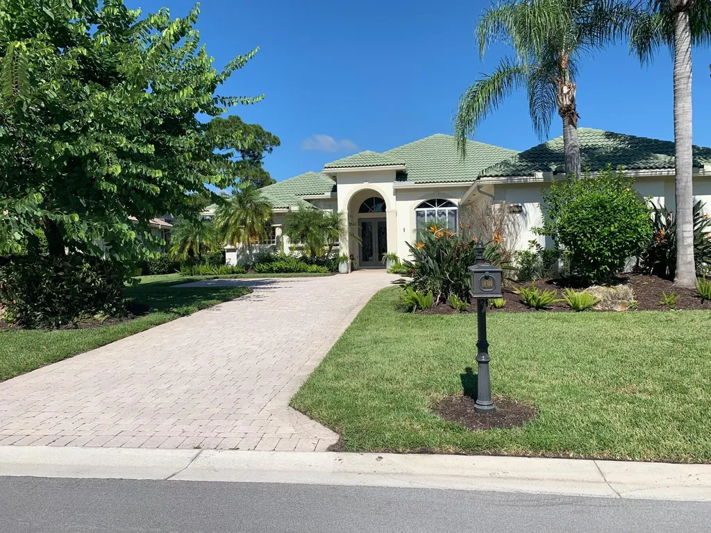 10300 Crosby Place Port St Lucie FL 34986