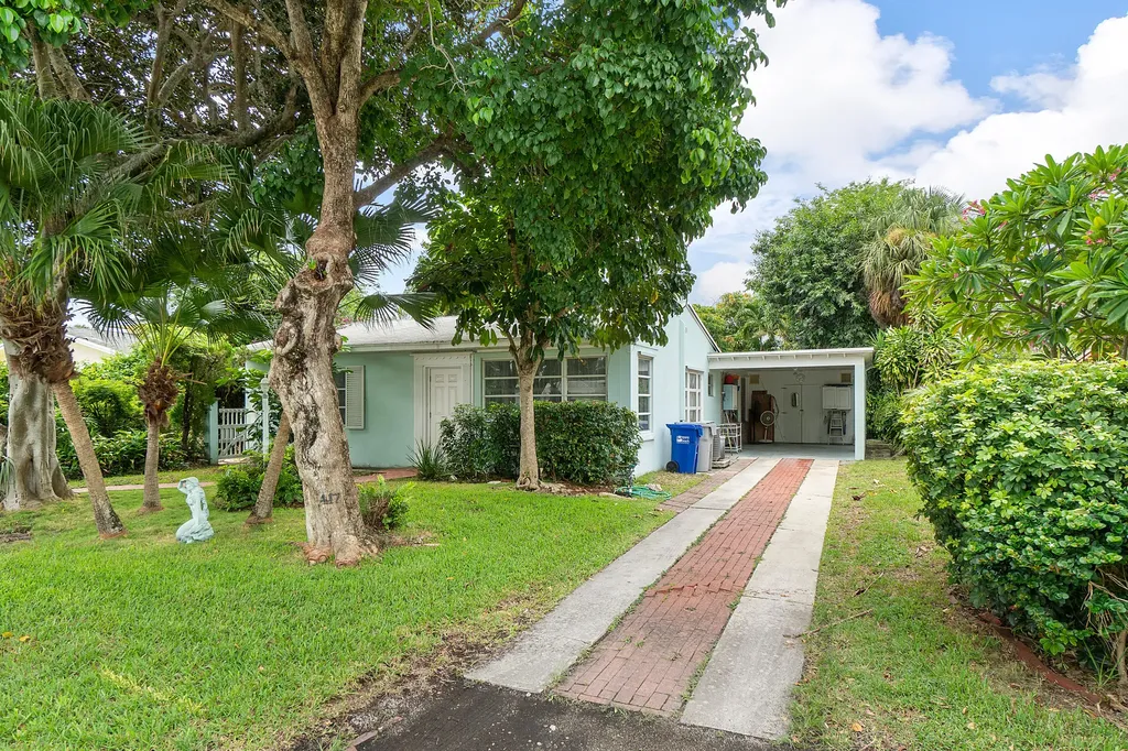 417 NE 23rd Avenue Pompano Beach FL 33062