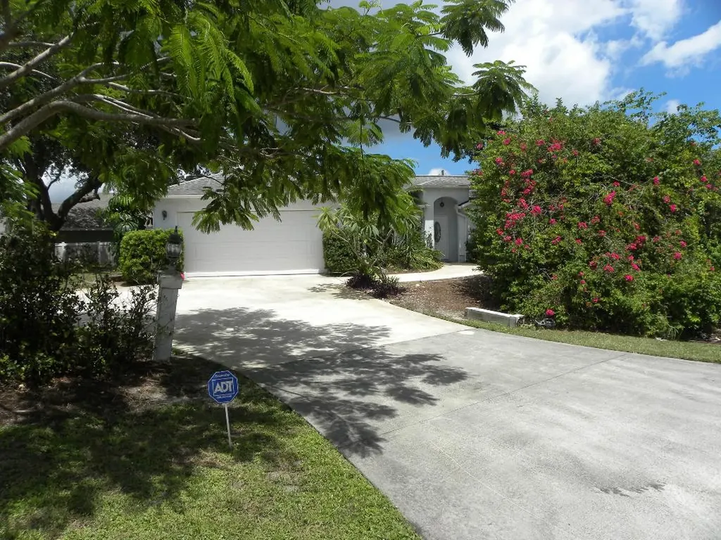 491 SW Nativity Terrace Port St Lucie FL 34984