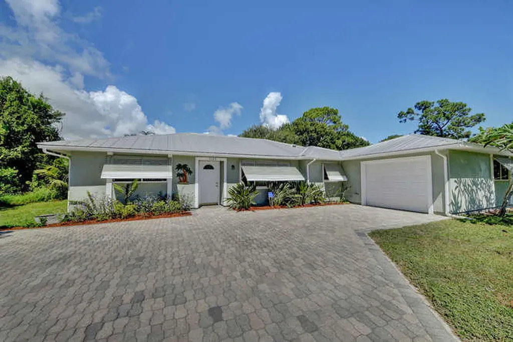 5109 Myrtle Drive Fort Pierce FL 34982