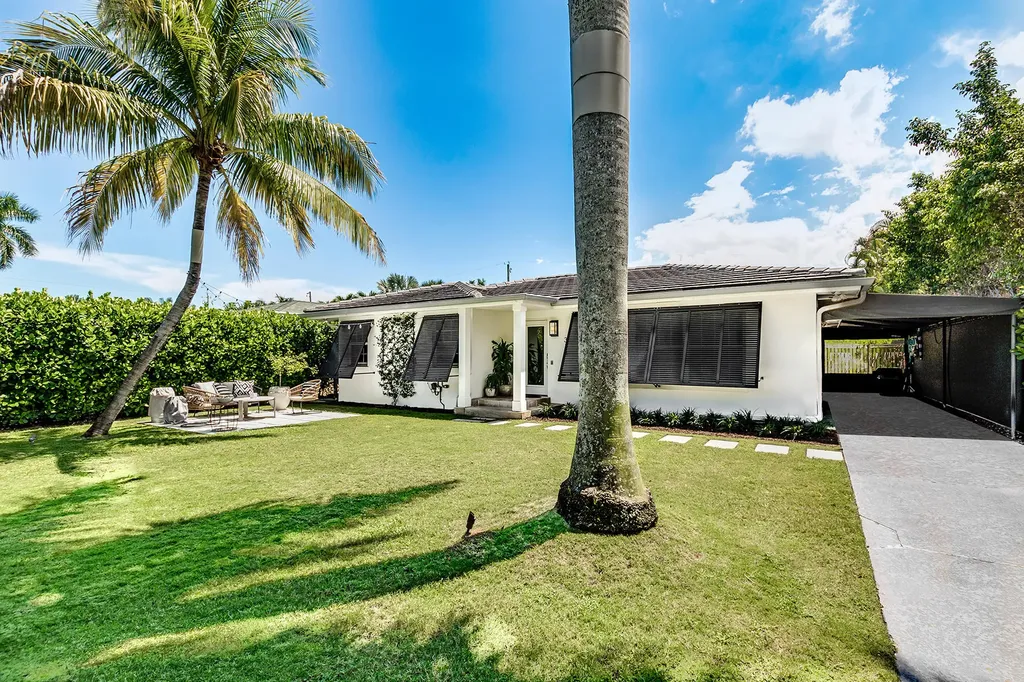 316 Murray Road West Palm Beach FL 33405
