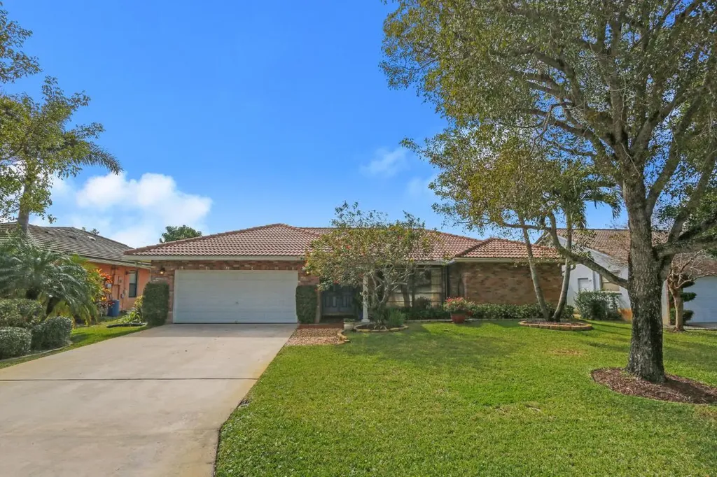 7222 NW 42nd Street Coral Springs FL 33065
