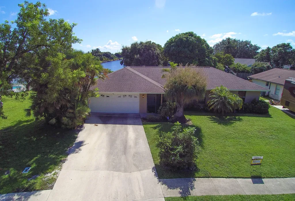 148 Valencia Street Royal Palm Beach FL 33411
